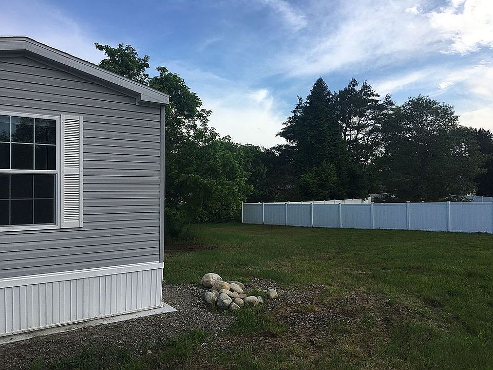 8 Pine St, Porter, ME 04068 Zillow