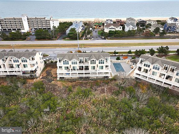 5th image of 40128 Salt Meadow Dr #D2