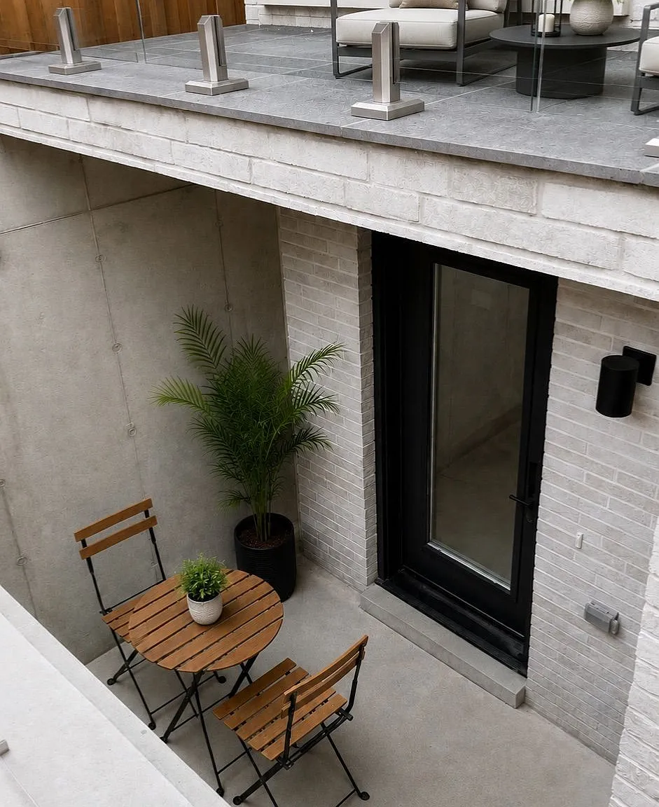 2 bed, $2,200 — Photo 3