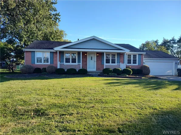 415 Columbia Ave, Depew, NY 14043
