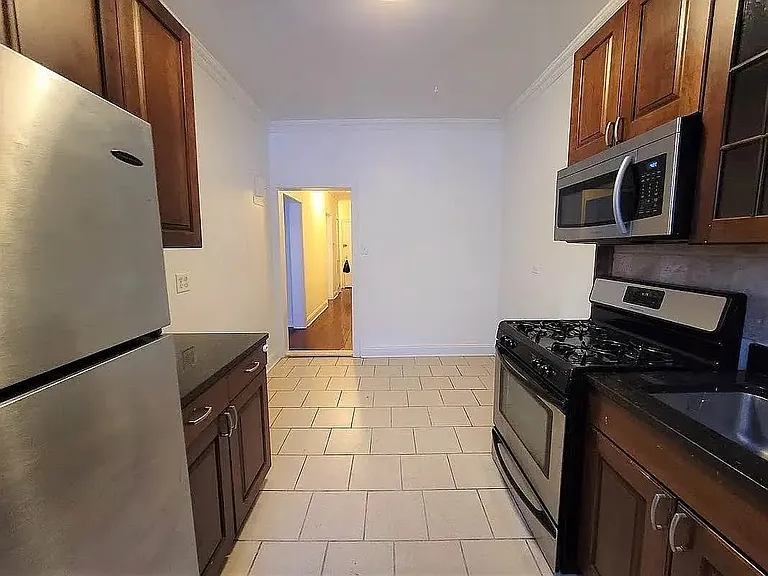 251 W 81st St #3M — Photo 7