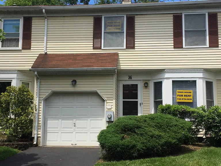 Carriage Ln — Photo 1