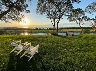 42 Erland Rd, Stony Brook, NY 11790