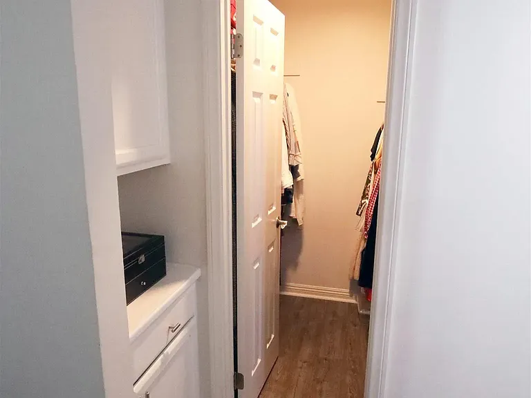 550 Graves Ave #10 — Photo 28