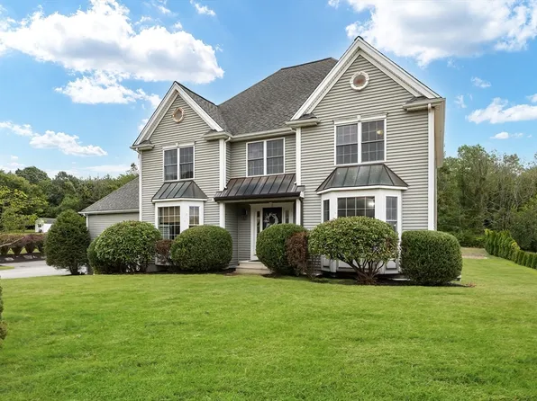 85 Sheldonville Rd, North Attleboro, MA 02760