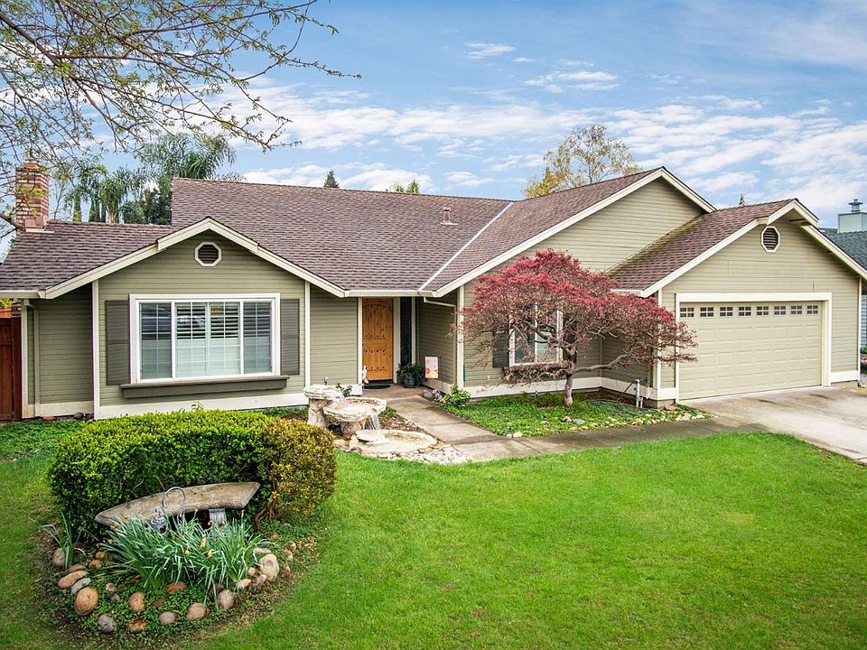 1st image of 1120 Willow Creek Dr