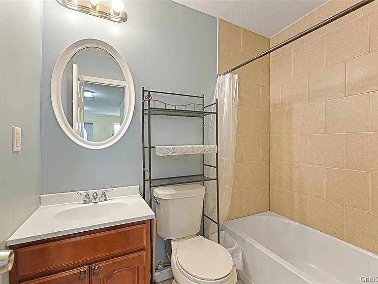 73 Cherry Ave — Photo 13