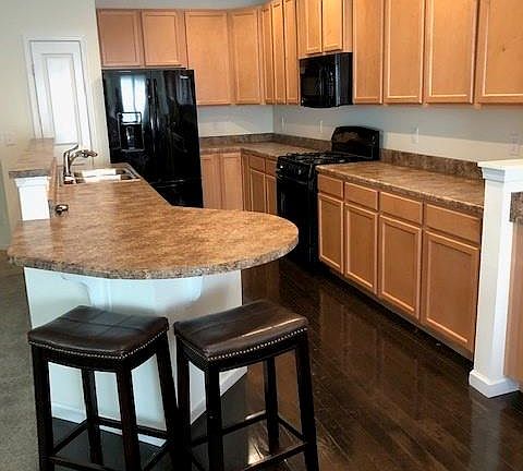 4th image of 13159 Berry Blvd