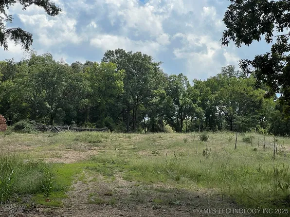 78783 S 4652nd Rd, Stilwell, OK 74960