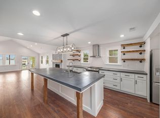 19504 Lakeshore Dr, Three Rivers, MI 49093