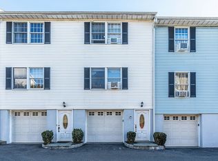 48 Pocantico St E, Sleepy Hollow, NY 10591