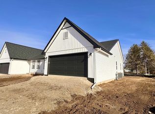 316 Lilac Ln, Stoughton, WI 53589