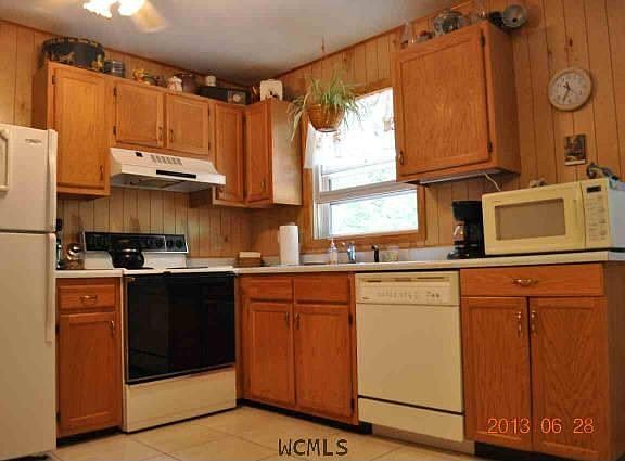 4th image of 30 Tanglewood Dr