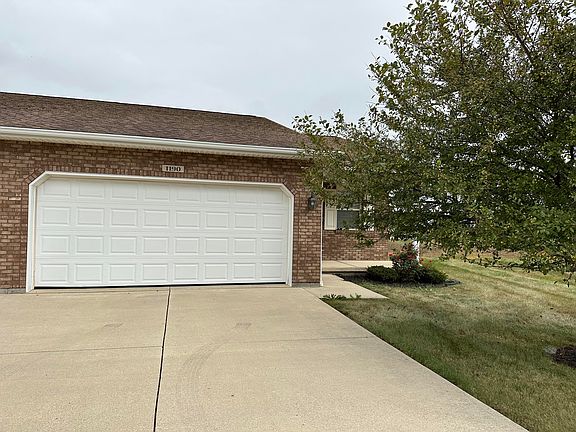 4th image of 1190 Abbott Cir #1190