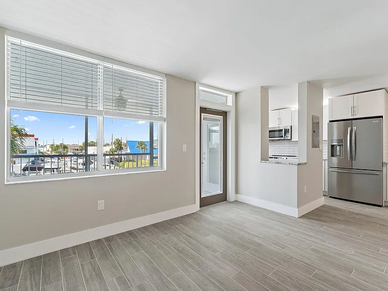 108 Paradise Harbour Blvd #314 — Photo 5