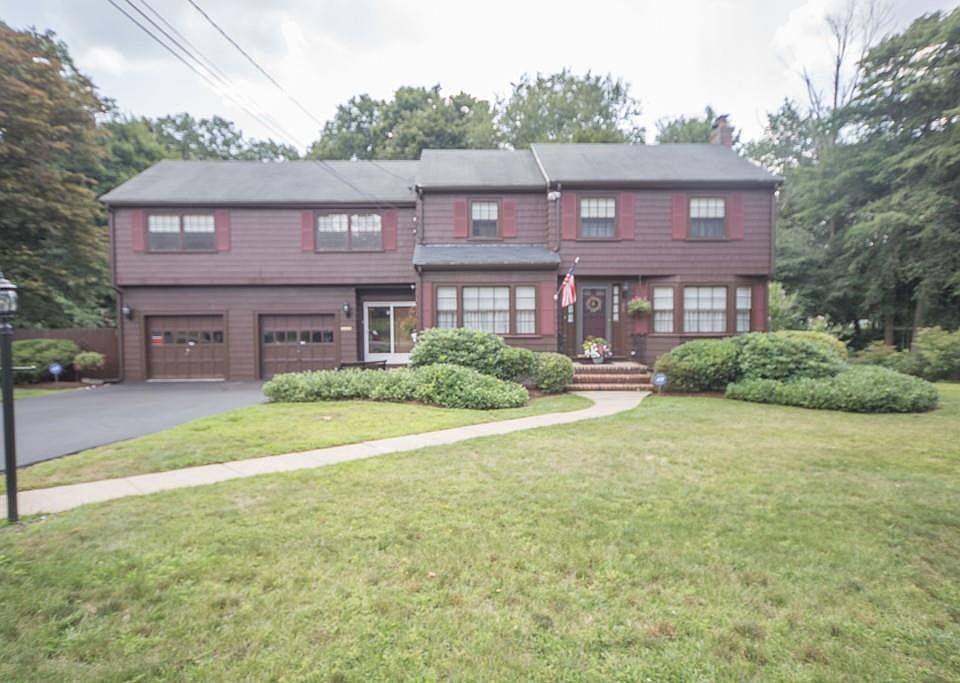 1st image of 26 Kathleen Ln