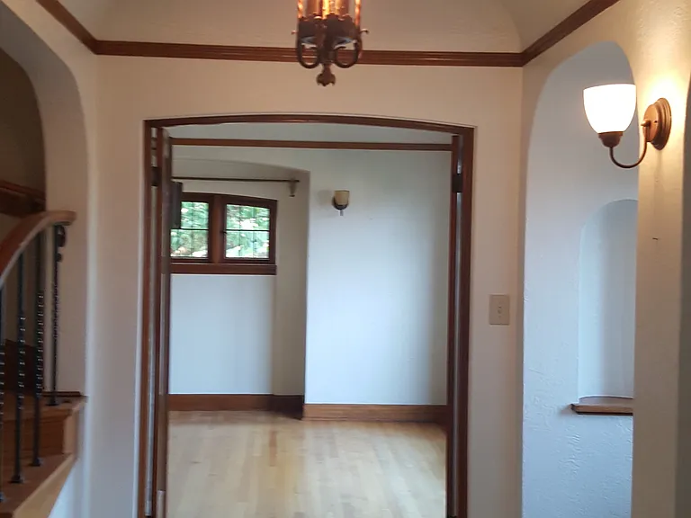 109 State Ave — Photo 21