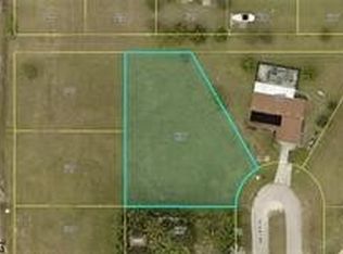 12 SW 18th Pl, Cape Coral, FL 33991