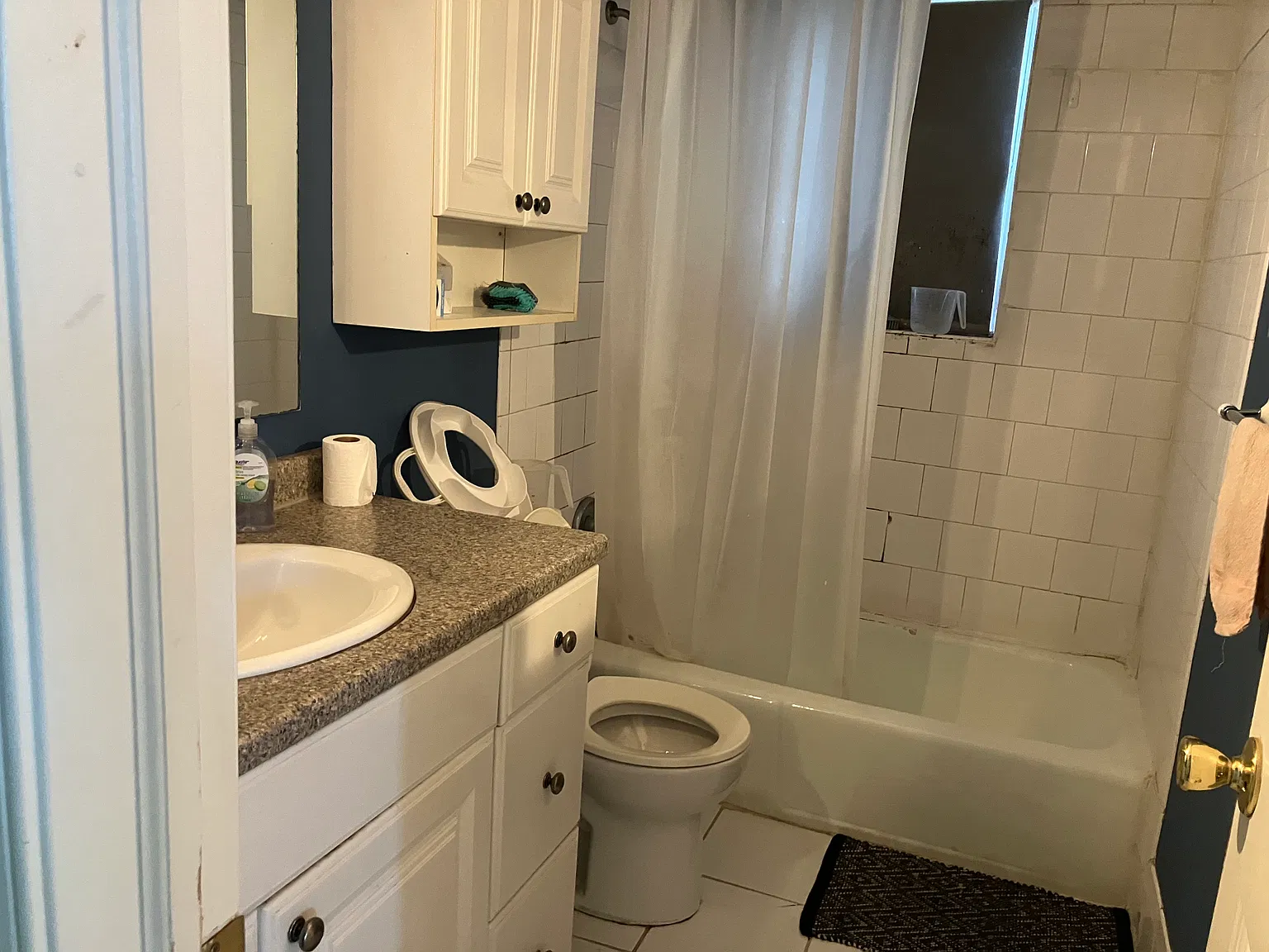 1 bed, 820 sqft, $2,000 — Photo 4