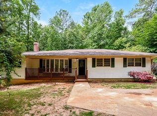 4630 Cresant Ln, Douglasville, GA 30135