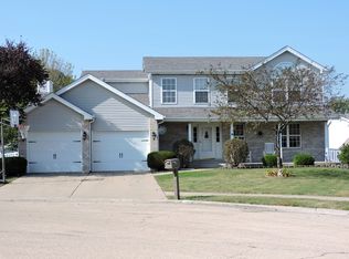 4 Layden Cir, Manteno, IL 60950