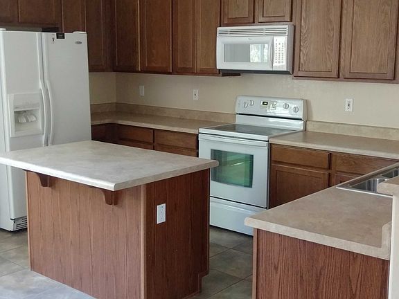 5th image of 30017 N 72nd Ave