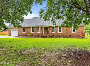 2250 Jane Dr, Greenville, NC 27858
