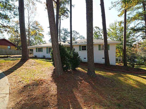 4th image of 200 Pine Valley Dr
