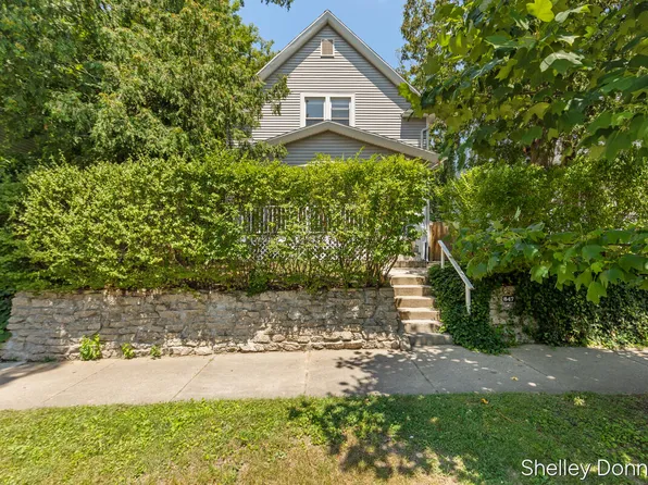 847 Innes St NE, Grand Rapids, MI 49503