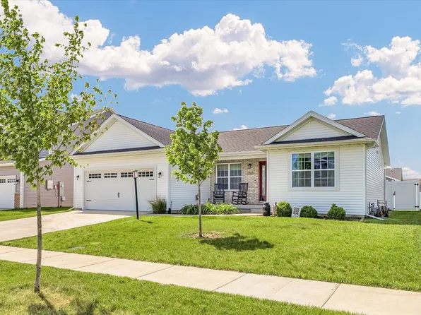 3901 Obsidian Dr, Champaign, IL 61822