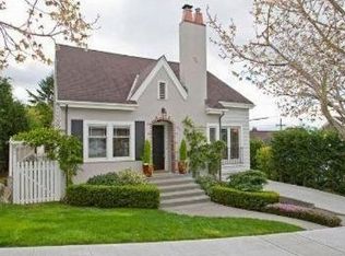 2917 W McGraw St, Seattle, WA 98199