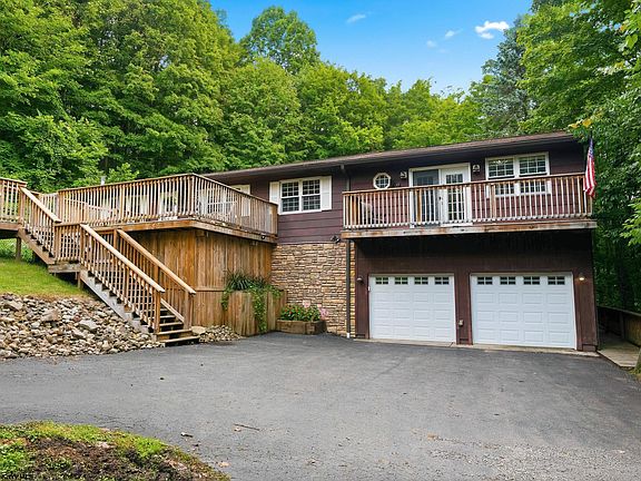 2nd image of 552 Beulah Rd