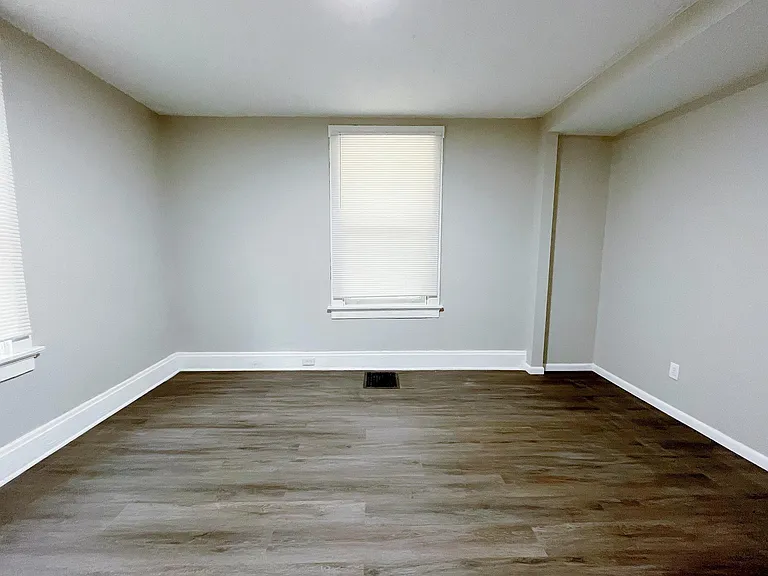 2620 Melrose Ave #1 — Photo 3