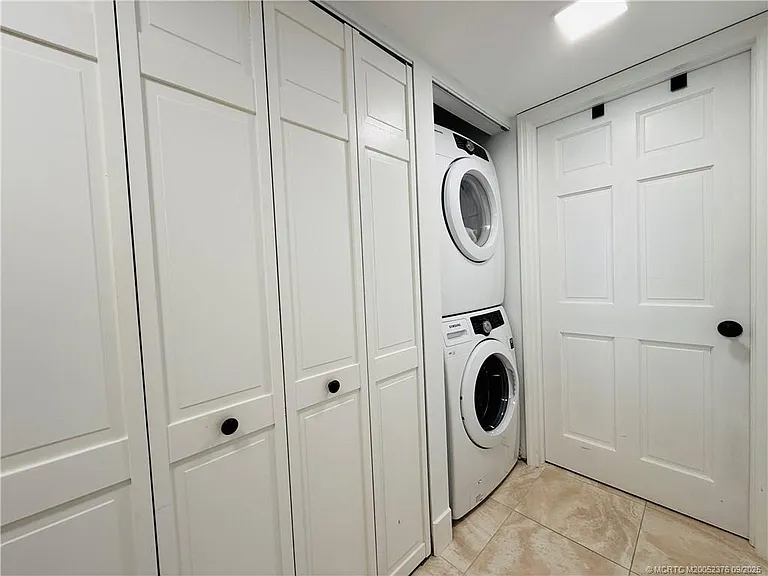 8800 S Ocean Dr #1201 — Photo 15
