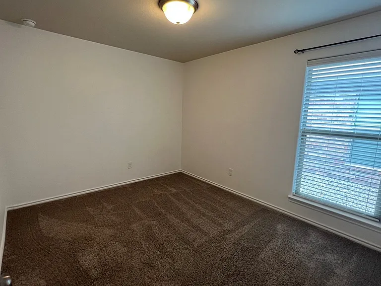 1704 Rattler Ln — Photo 16