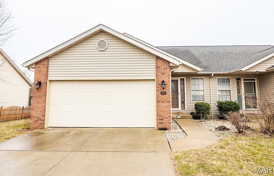 1st image of 10927 Upland Terrace Dr