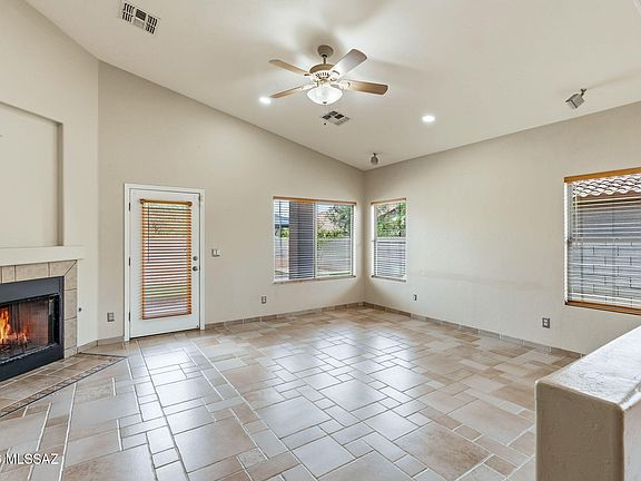 5th image of 7473 N Clemens Way