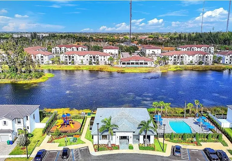 Community Lake