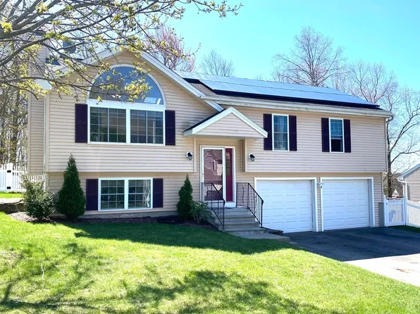 76 Moreland Green Dr, Worcester, MA 01609