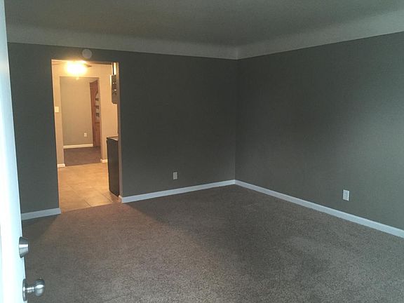 2nd image of 9124 Summit Dr