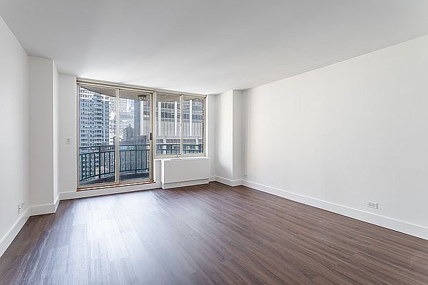 1st image of 145 E 48th St APT 19G