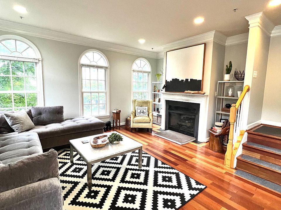 1st image of 535 Casey Ln