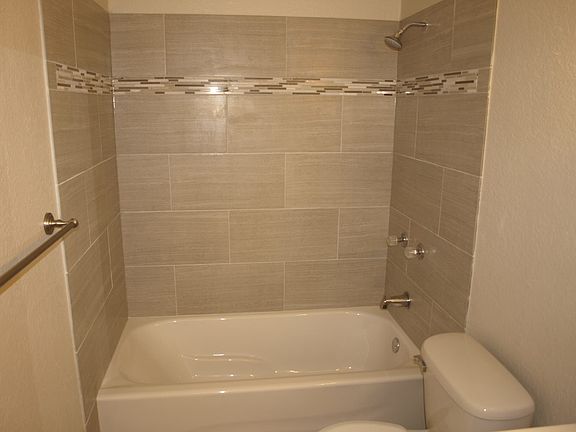 5th image of 130 E North Camano Dr APT 5