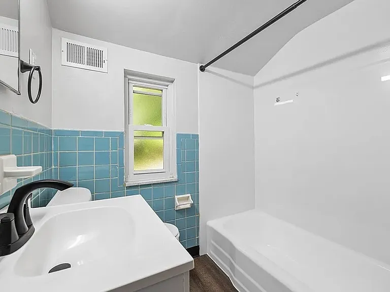 826 Killarney Dr #826 — Photo 6