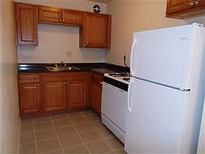 2nd image of 4601 S 1st St APT 136