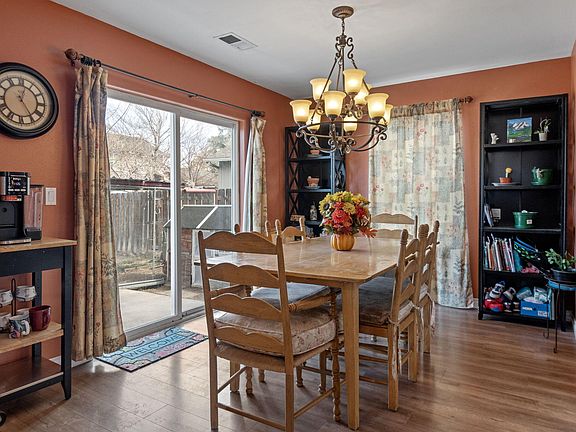 5th image of 3433 SW Kalama Ave