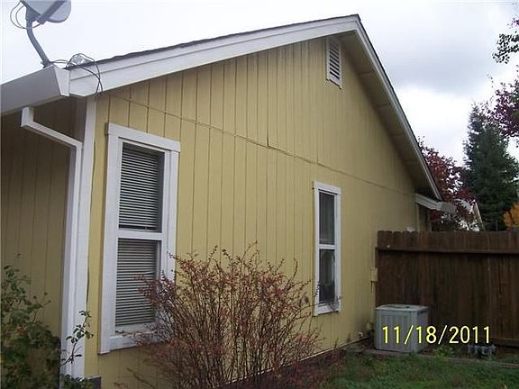 2nd image of 4115 Richardson Dr