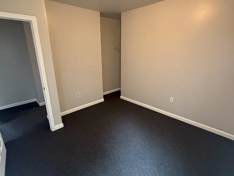 912 County Street 2 — Photo 7