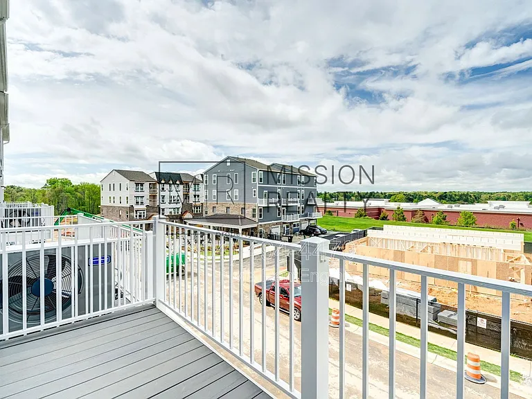 14507 Hancock Towns Dr — Photo 14
