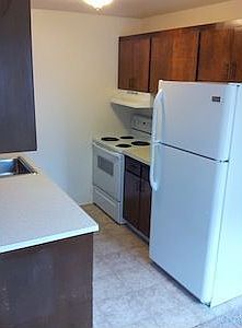 4th image of 5715 N 30th St APT C5
